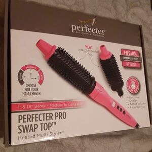 Perfecter Pro Swap Top NWT Maria McCool / Calista